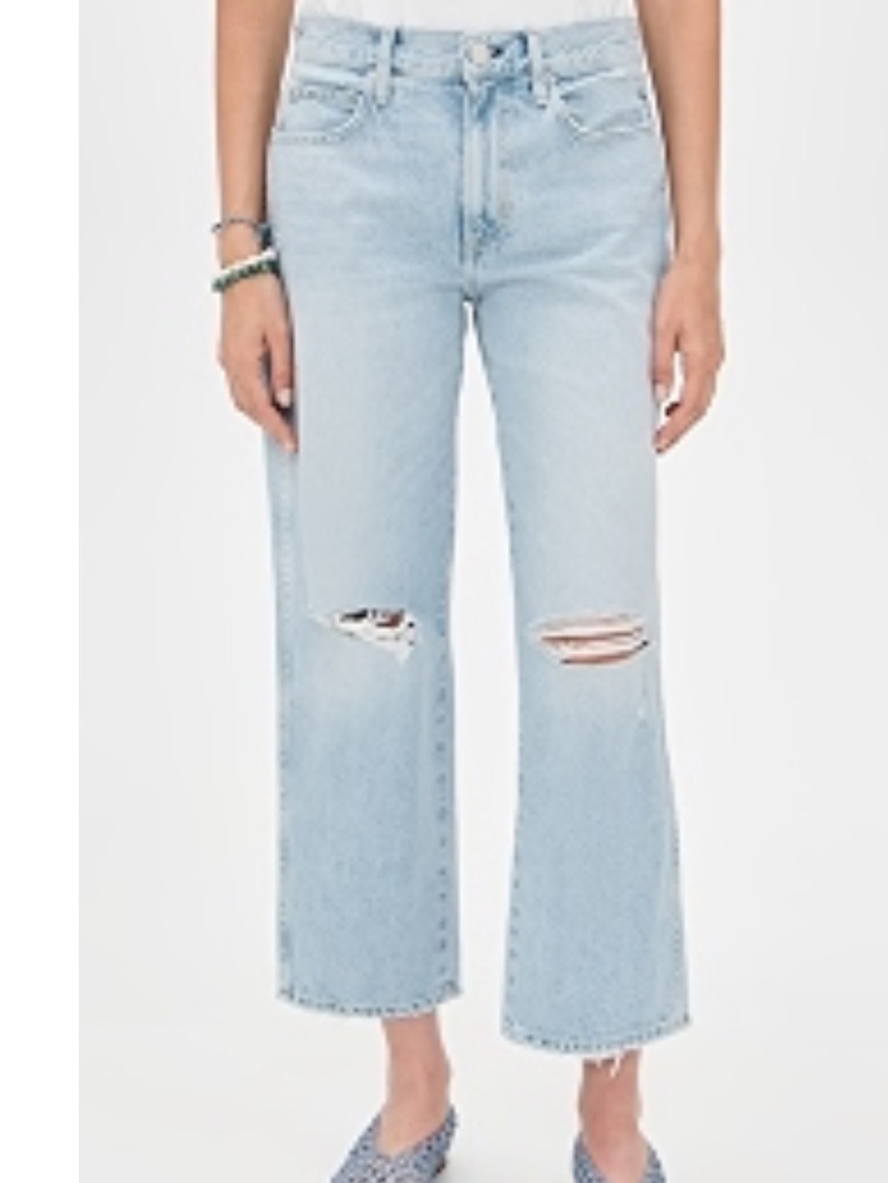 AMO billie jeans. Light Wash Distressed Women's Jeans. New.
